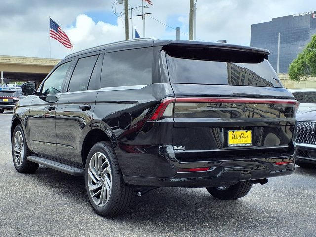 New 2026 Lincoln Navigator Premiere AWD/4WD image 6