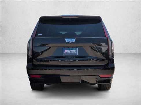 Used 2023 Cadillac Escalade ESV Sport Platinum w/ LPO, ONYX Package AWD/4WD image 7