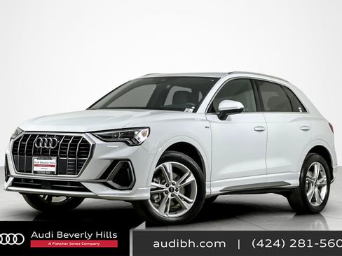 Used 2023 Audi Q3 2.0T Premium w/ 19" Wheel Package image 1