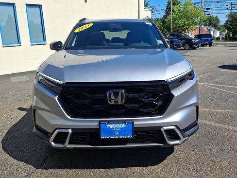 Used 2024 Honda CR-V Sport Touring image 2