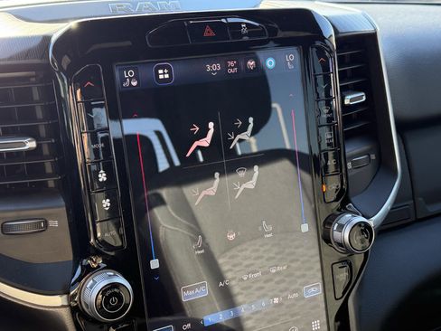 Used 2025 RAM 2500 Lone Star image 19