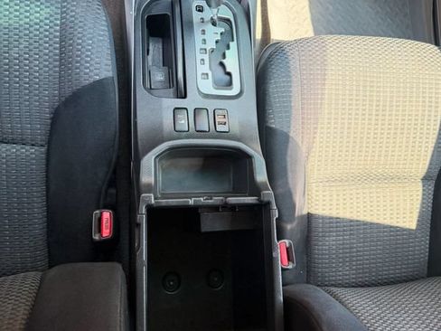 Used 2006 Toyota 4Runner Sport AWD/4WD image 36