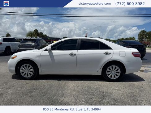 Used 2008 Toyota Camry LE FWD image 6