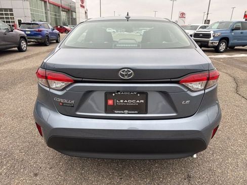 Used 2026 Toyota Corolla LE w/ LE Premium Package FWD image 9