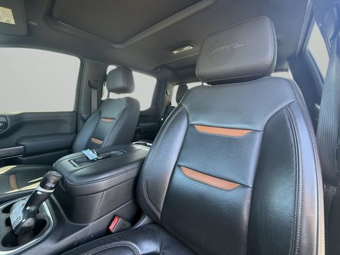 Used 2020 GMC Sierra 1500 AT4 w/ AT4 Premium Package AWD/4WD image 10