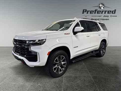 Used 2021 Chevrolet Tahoe Z71 w/ Rear Media and Nav Package AWD/4WD image 11