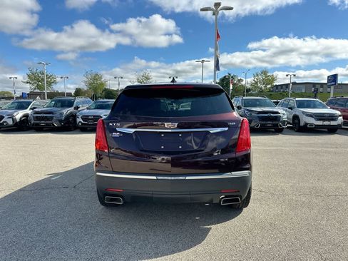 Used 2017 Cadillac XT5 Luxury w/ Driver Awareness Package image 12