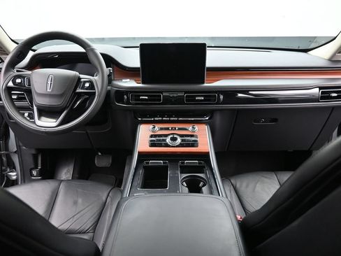 Used 2024 Lincoln Aviator Reserve w/ Equipment Group 201A RWD image 14