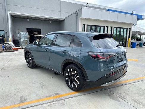 New 2026 Honda HR-V EX-L image 2