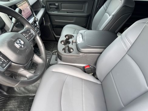 New 2026 RAM 5500 Tradesman w/ Chrome Appearance Group AWD/4WD image 9