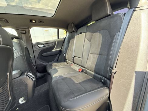 Used 2023 Volvo C40 P8 Recharge Plus AWD/4WD image 24