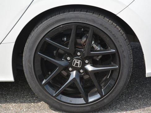 Used 2023 Honda Civic Sport image 30