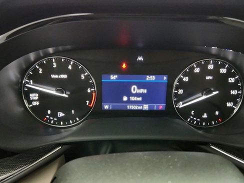 Used 2023 Buick Envision Preferred image 14