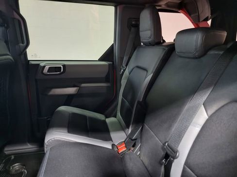 Used 2023 Ford Bronco Black Diamond AWD/4WD image 14