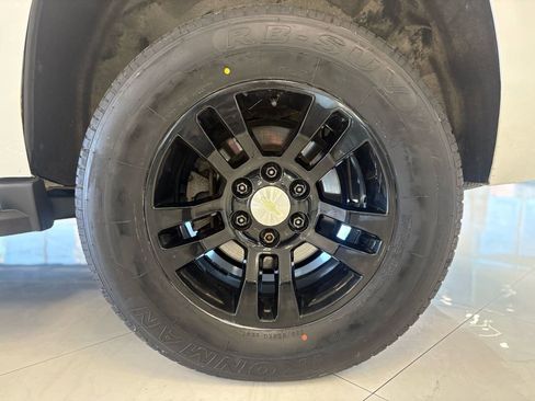 Used 2019 Chevrolet Tahoe LT image 45