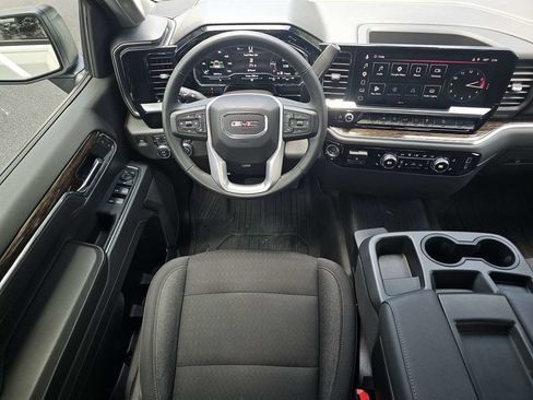 Used 2023 GMC Sierra 1500 Elevation w/ LPO, Elevation Black Package AWD/4WD image 16
