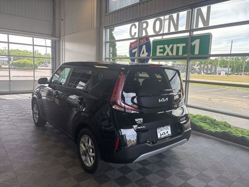 New 2025 Kia Soul S image 4