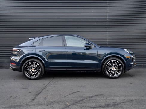 New 2026 Porsche Cayenne Base image 10