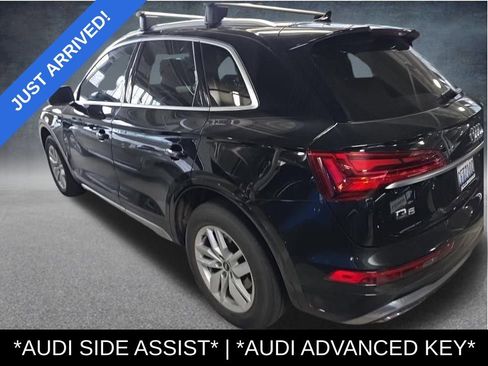 Used 2023 Audi Q5 2.0T Premium w/ Convenience Package image 3