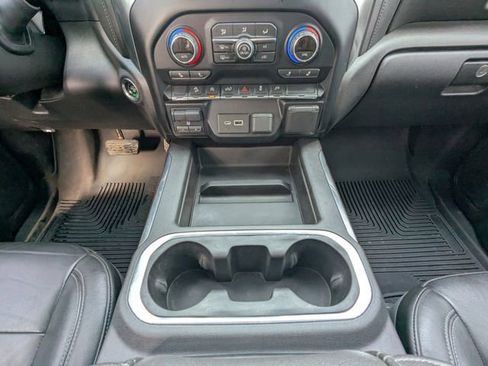 Used 2019 Chevrolet Silverado 1500 RST image 20