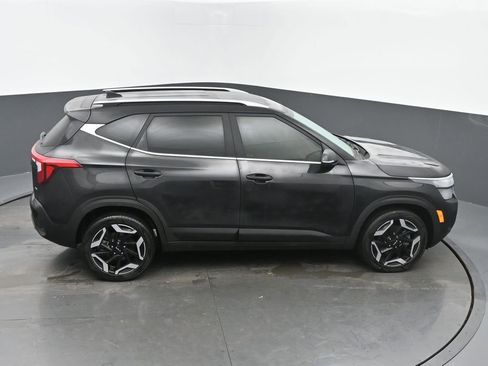Used 2025 Kia Seltos SX w/ SX Sunroof Package image 43