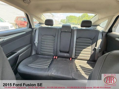 Used 2015 Ford Fusion SE FWD image 22