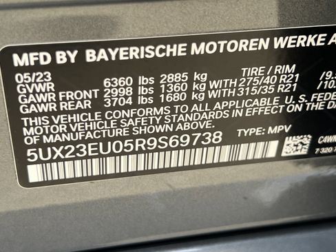 Used 2024 BMW X5 xDrive40i w/ M Sport Package image 37