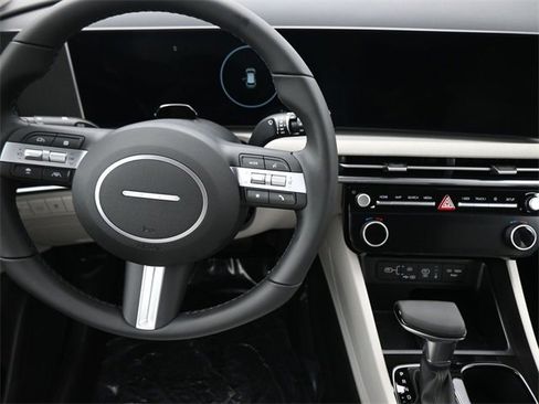 New 2026 Hyundai Tucson SEL image 13