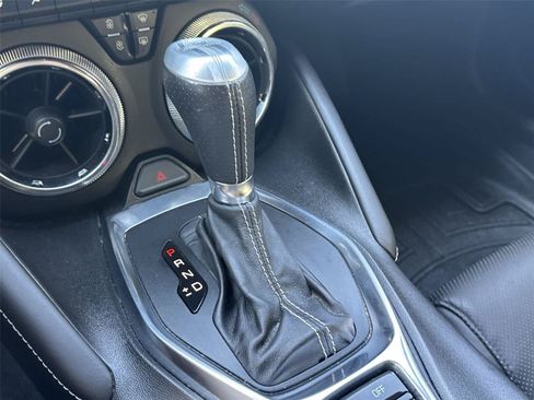 Used 2018 Chevrolet Camaro SS RWD image 18