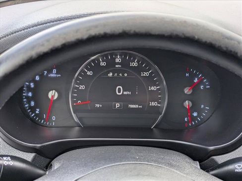 Used 2017 Kia Sorento EX AWD/4WD image 11