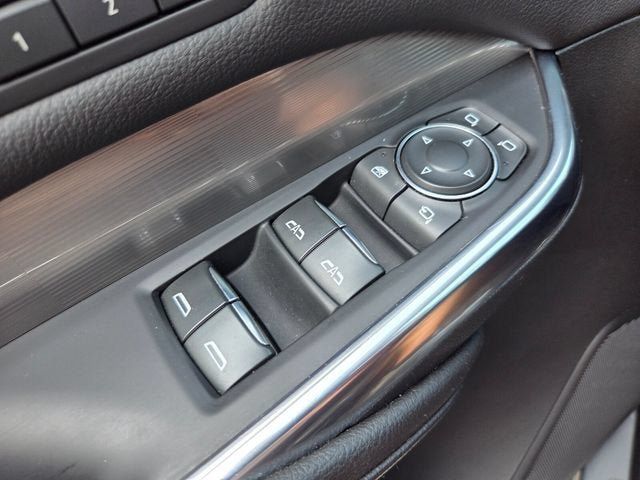 Used 2024 Cadillac XT4 Premium Luxury FWD image 29