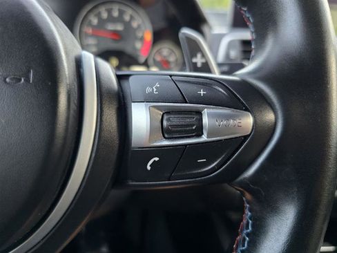Used 2018 BMW M3 image 45
