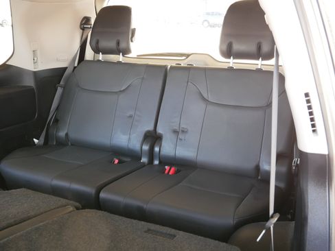 Used 2017 Lexus LX 570 570 image 34