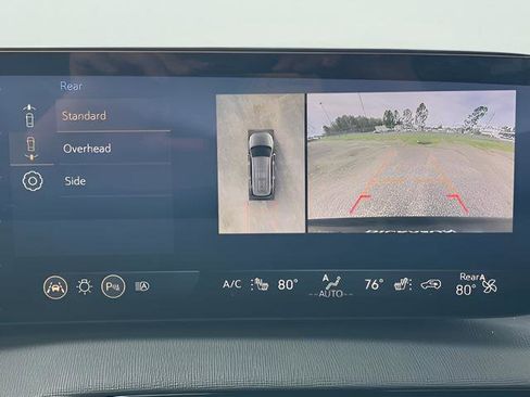 Used 2025 Buick Enclave Preferred image 27