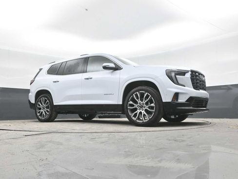New 2026 GMC Acadia Denali Ultimate AWD/4WD image 40