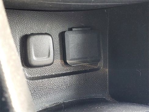 Used 2015 Buick Encore Convenience image 28