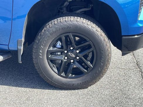 Used 2023 Chevrolet Silverado 1500 LT Trail Boss w/ Protection Package image 11