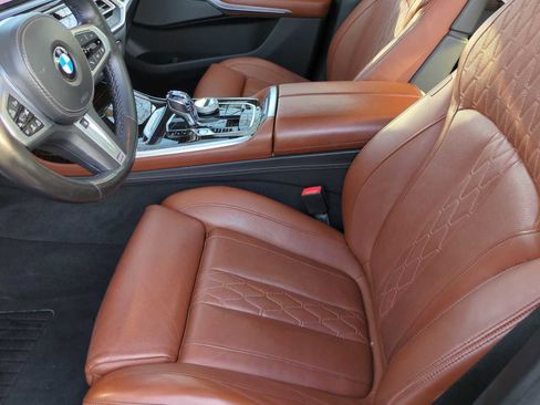 Used 2020 BMW X7 M50i w/ Dynamic Handling Package image 17