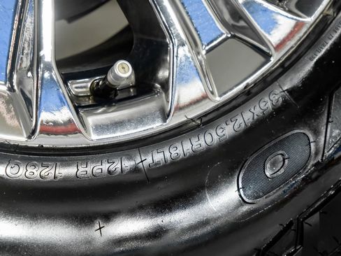 Used 2019 Ford F250 XLT w/ XLT Premium Package image 57