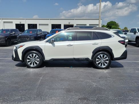 Used 2023 Subaru Outback Touring XT AWD/4WD image 6