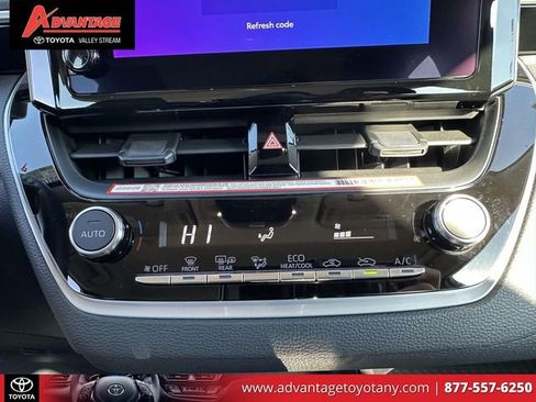 Used 2026 Toyota Corolla LE image 32