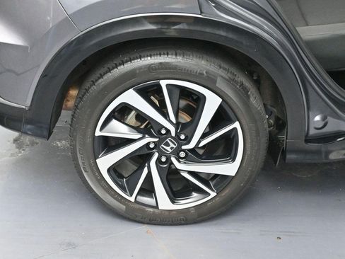 Used 2019 Honda HR-V Sport image 30