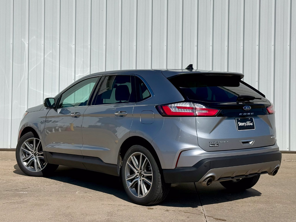 Used 2024 Ford Edge Titanium AWD/4WD image 4