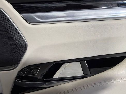 Certified 2025 Cadillac Escalade ESV Sport w/ Touring Package image 33