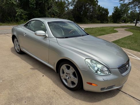 Used 2005 Lexus SC 430 Convertible RWD image 22