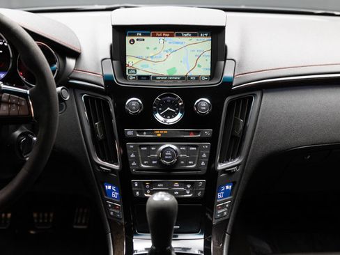 Used 2015 Cadillac CTS V RWD image 8