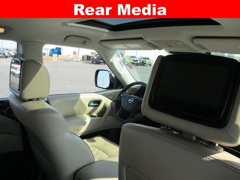 Used 2022 Nissan Armada Platinum w/ Captain's Chairs Package image 17