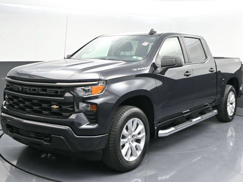 Certified 2023 Chevrolet Silverado 1500 Custom w/ LPO, Dark Essentials Package AWD/4WD image 4