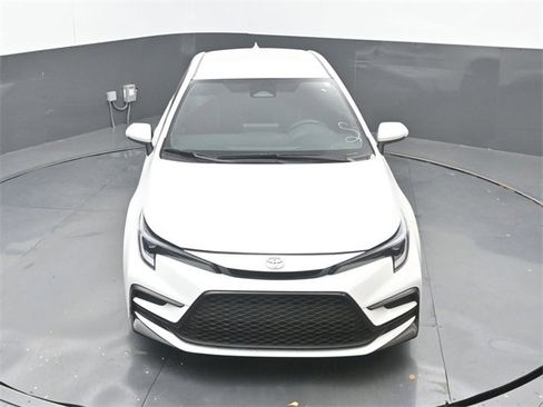 Used 2024 Toyota Corolla SE image 14
