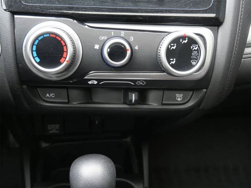 Used 2018 Honda Fit EX image 16